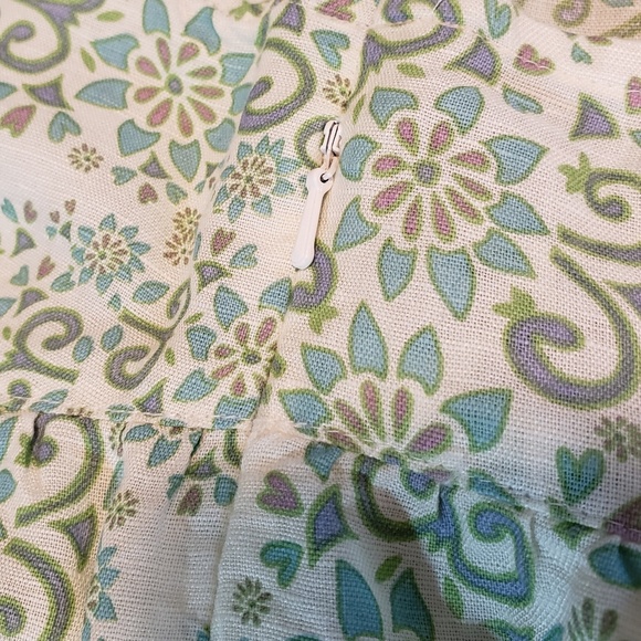 Linen Top - Picture 6 of 7